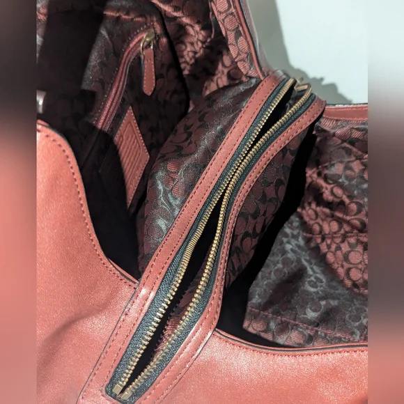 Coach Brown Shoulder Bag - Picture 14 of 16